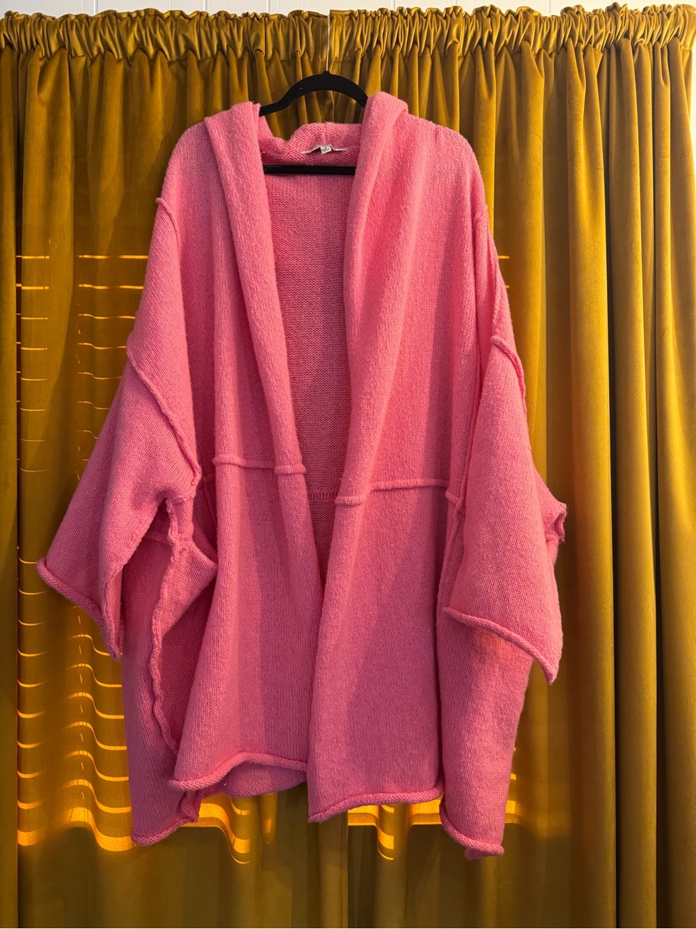 🩷 Davi and Dani 🩷 Relaxed Hooded Pink Womens Sweater Cardigan.